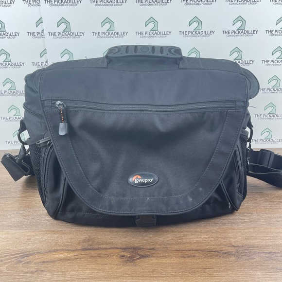 Lowepro Nova 5 AW Camera‎ Bag Shoulder Bag Black Photography Travel